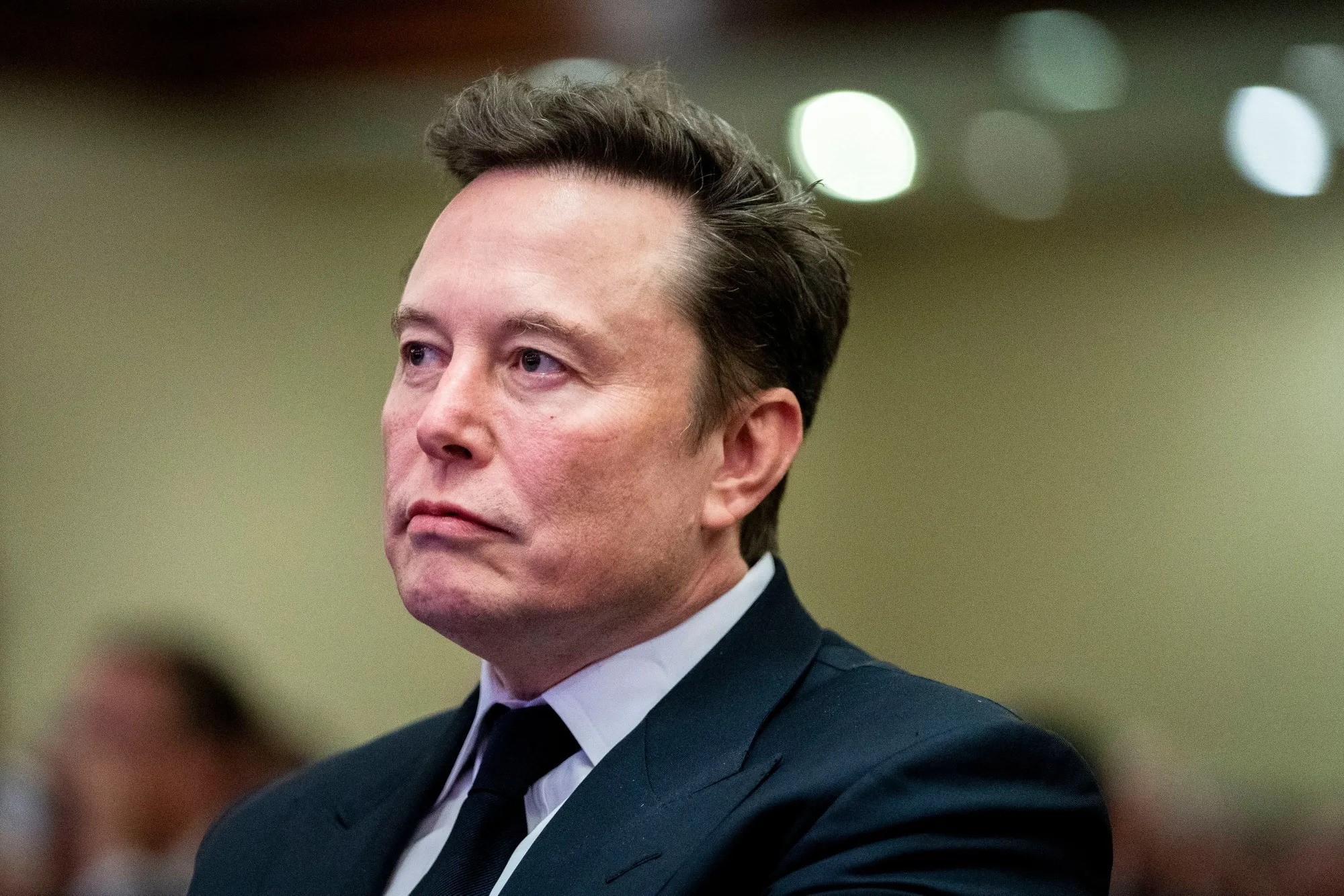 Elon Musk Sues Apple OpenAI: Shocking Allegations of 2-Company AI Stifling