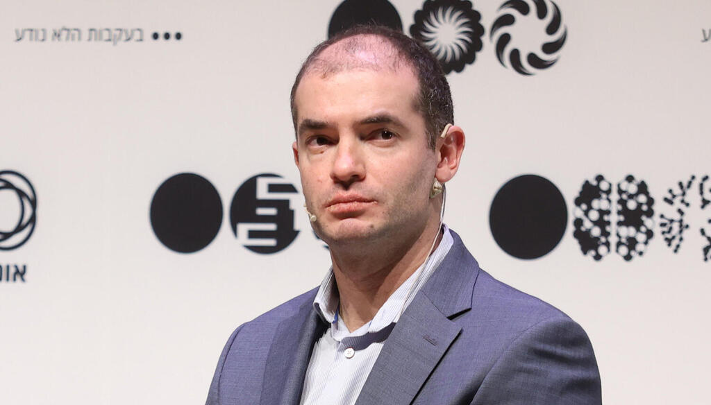 7 Bold Predictions from an AI Pioneer: What Ilya Sutskever Sees for Humanity’s Future